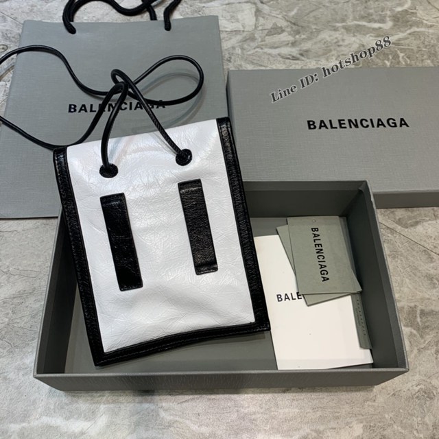 Balenciaga專櫃爆款小挎包 巴黎世家褶皺皮手機包 fyj1484